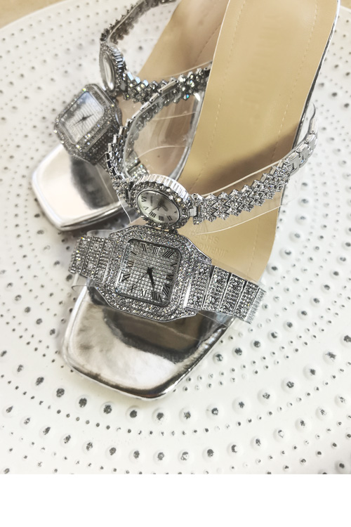 Design originale Orologio in c - Luxury Women'S Watch recensione e prezzo
