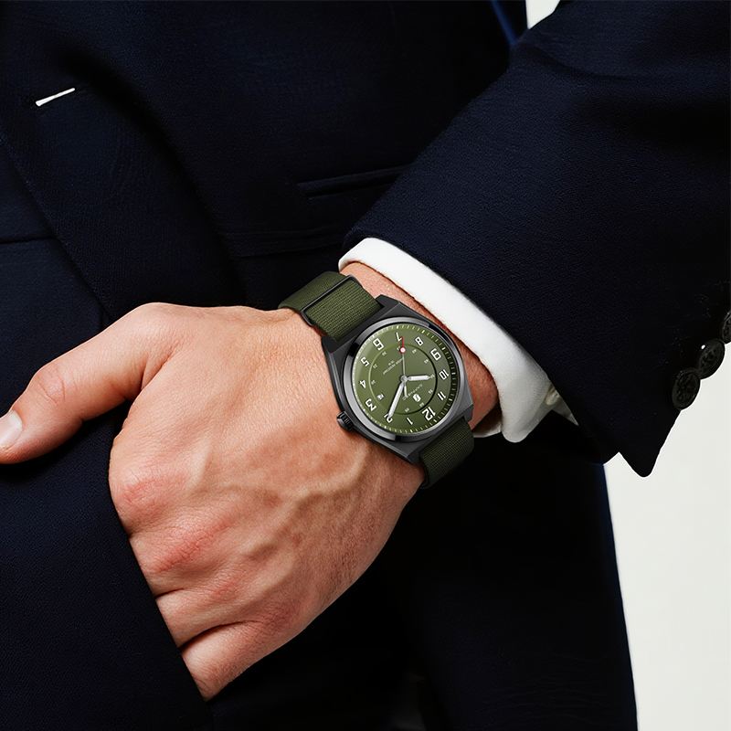 SAPPHERO Orologio sportivo al  - Luxury Watch With Green Dial recensione e prezzo